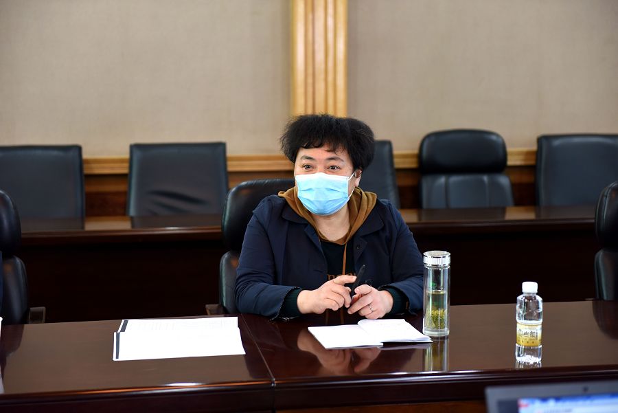 區(qū)政協(xié)主席金菊.jpg 區(qū)政協(xié)主席金菊.jpg